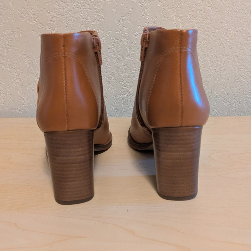 Arezzo Tan Leather Ankle Booties with Pointed Toe - Picture 4 of 12